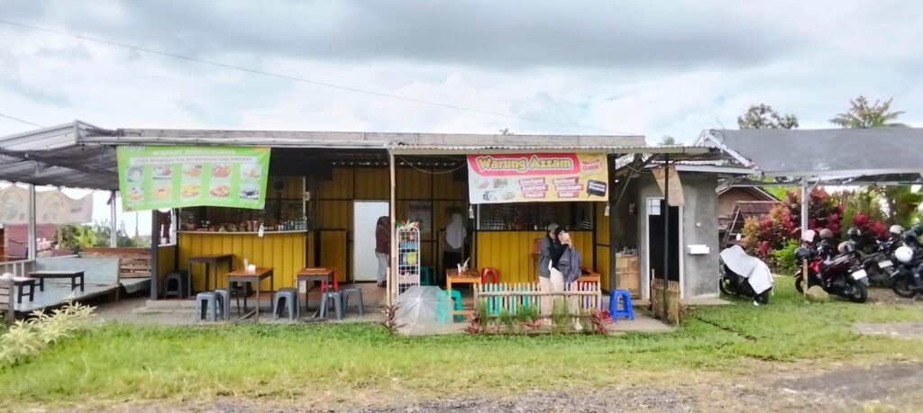 Umkm Lokal  Wisata Curug Juneng