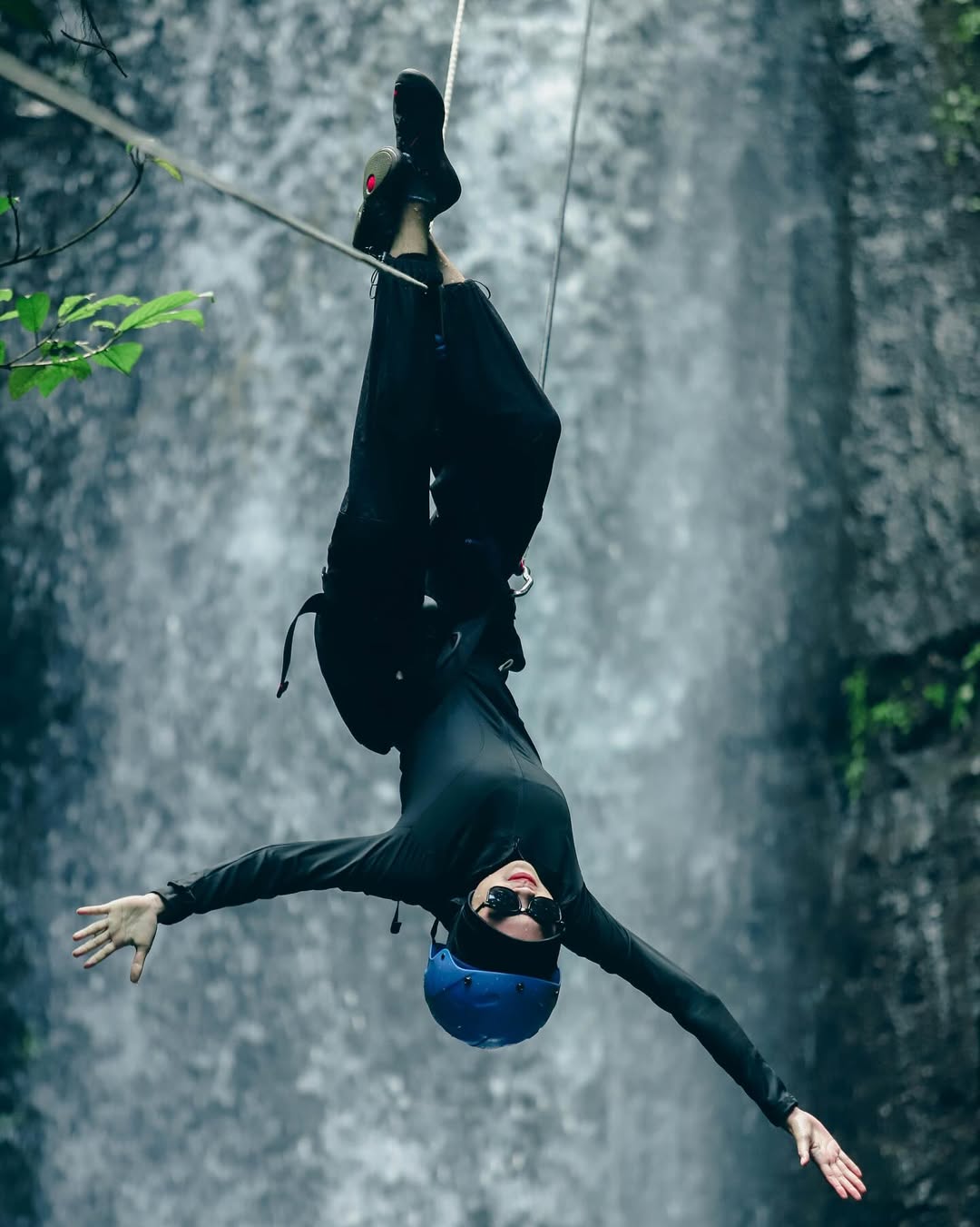 Wisata Adrenalin Rappelling